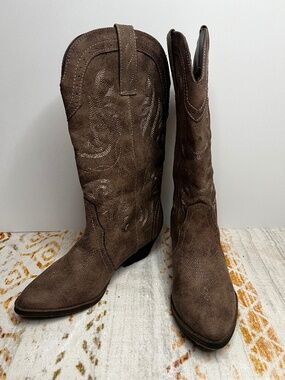 Women’s Western Cowboy Boots Brown Size 9 Magellan Outdoors